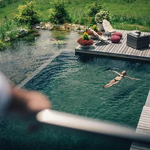  Hotel Torghele's Wald & Fluh